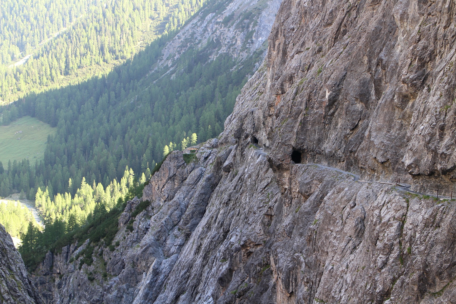 Südtirol/Schweiz: Wanderung zur Uina Schlucht